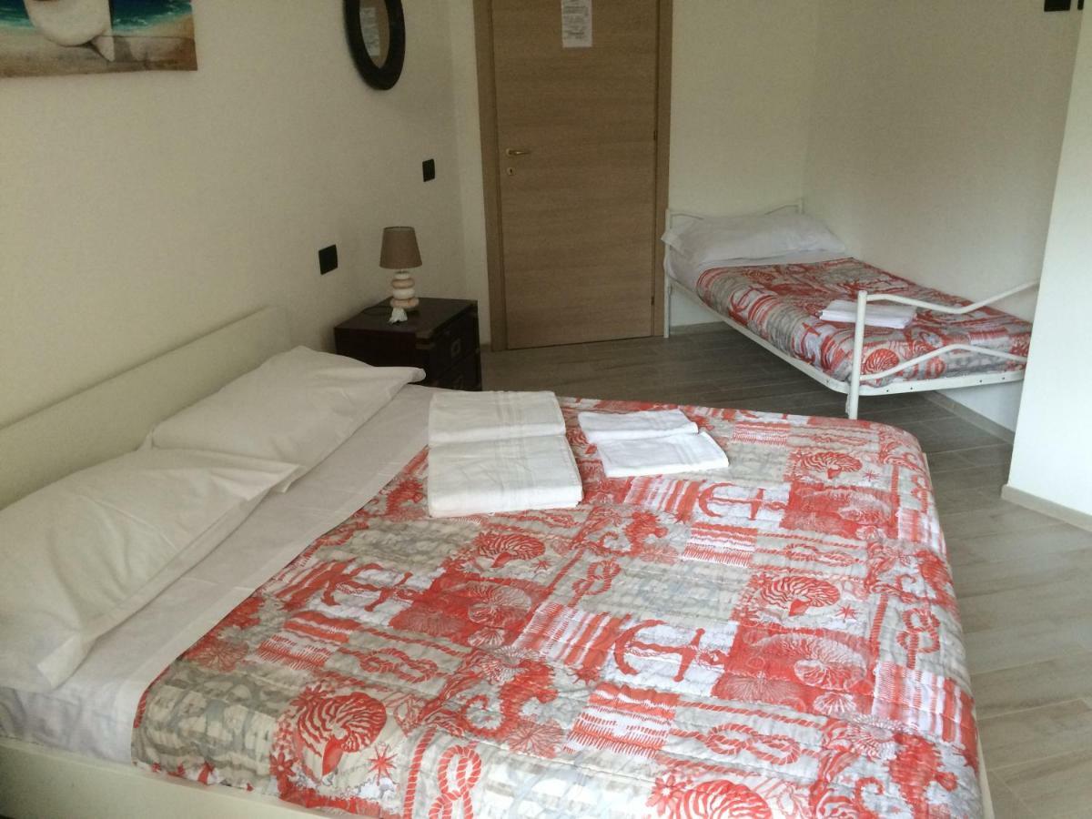 Guest House Berzefi Bergeggi Luaran gambar
