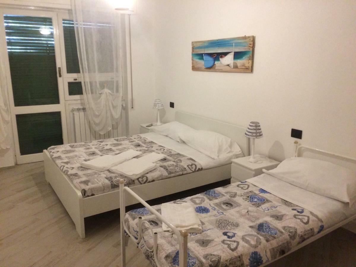 Guest House Berzefi Bergeggi Luaran gambar